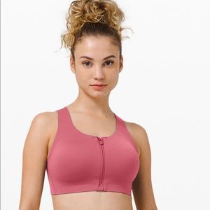 Lululemon White Enlite Bra (zip front)